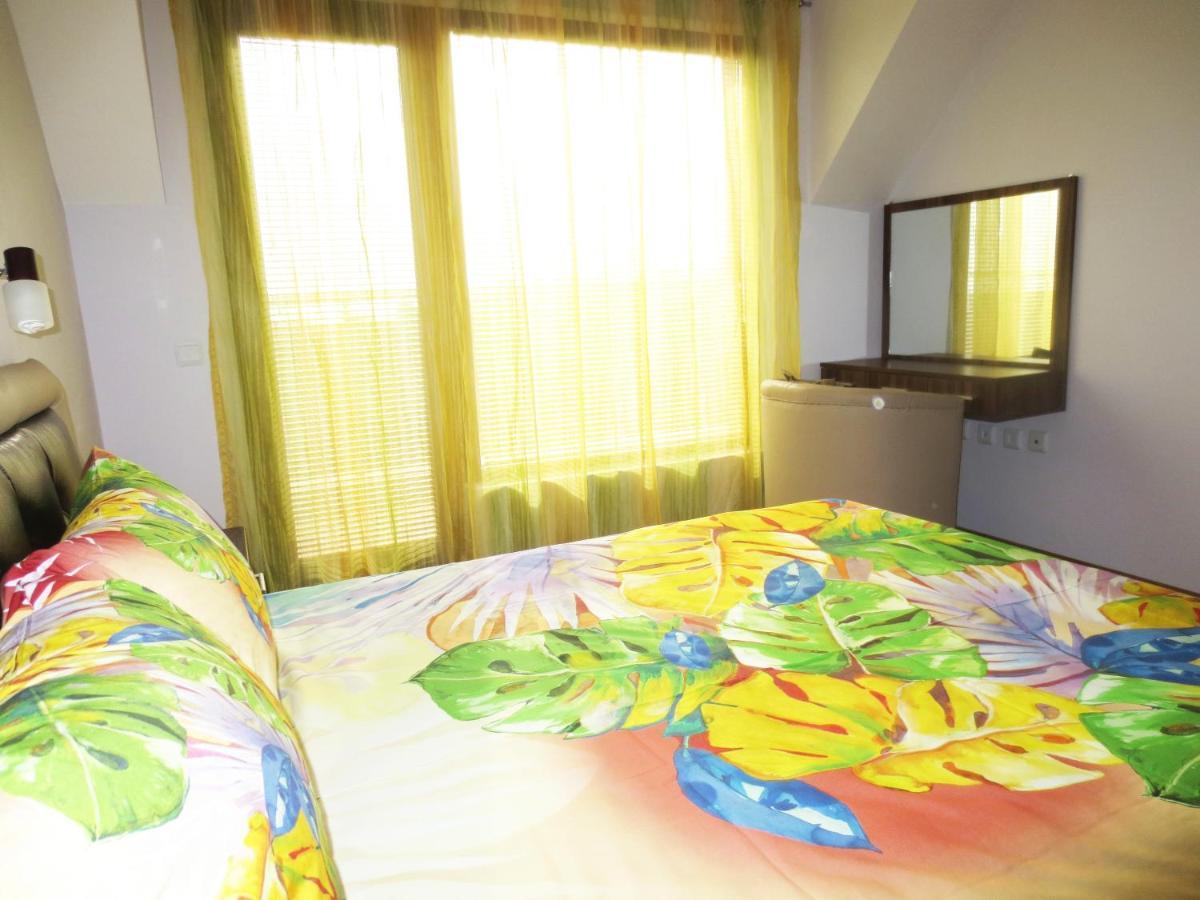 Fantasy Apartments Saint Constantine And Helena Resort Saints Constantine and Helena Exterior photo